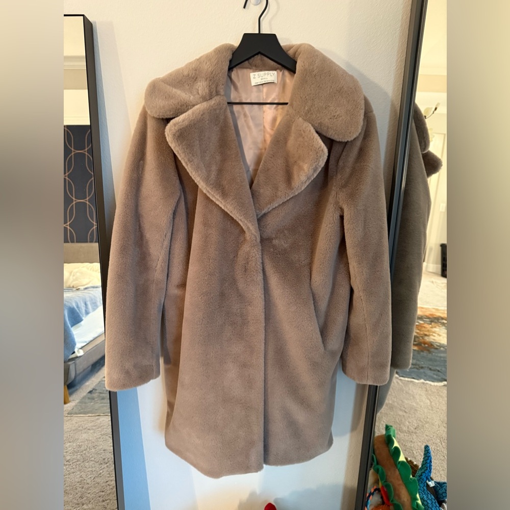 Beautiful Faux Fur coat. Like new.